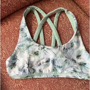 Lululemon Ivivva Athletica Youth Sports Bra